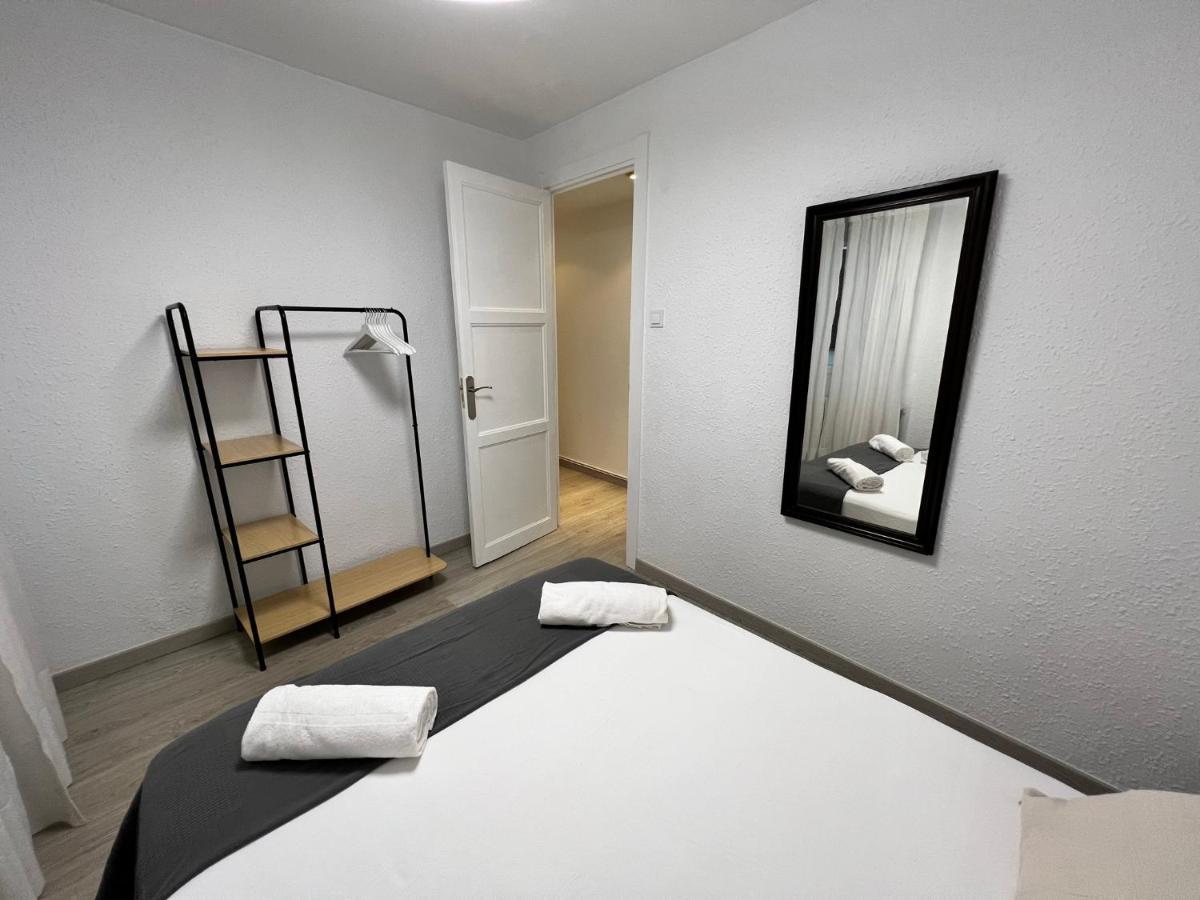 Apartamenticos La Paz I Сарагоса Екстериор снимка
