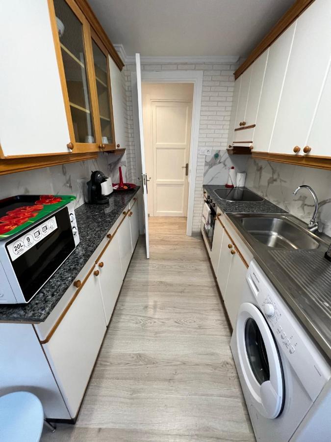Apartamenticos La Paz I Сарагоса Екстериор снимка