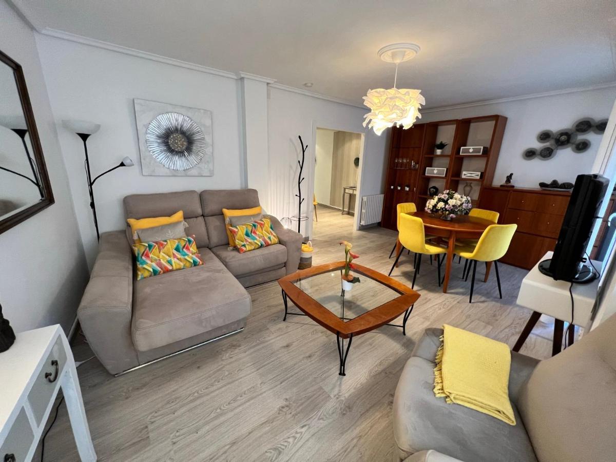 Apartamenticos La Paz I Сарагоса Екстериор снимка