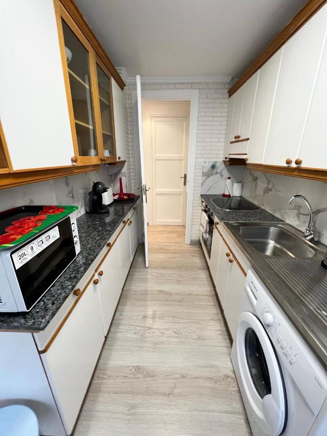 Apartamenticos La Paz I Сарагоса Екстериор снимка