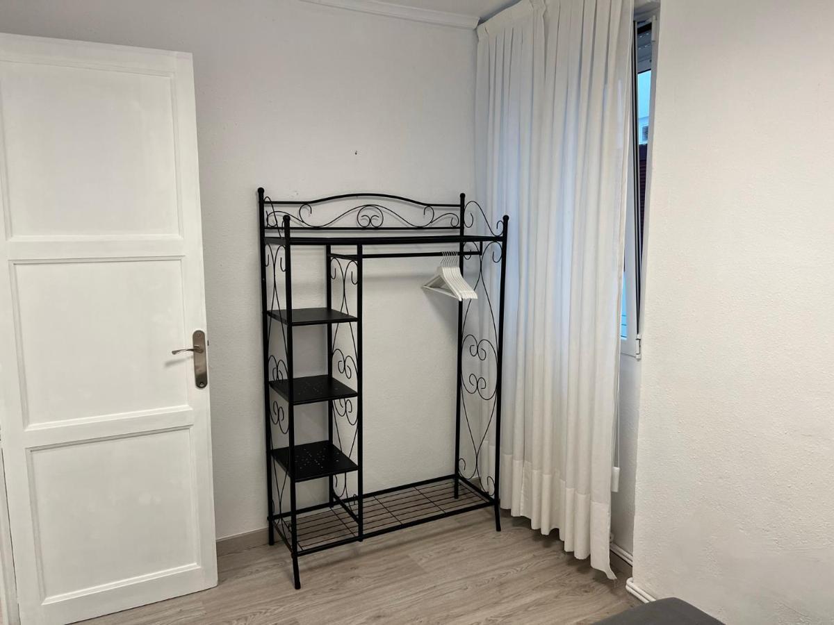 Apartamenticos La Paz I Сарагоса Екстериор снимка